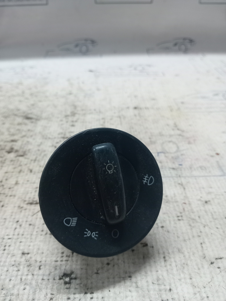 Bloc lumini Skoda Octavia 2 2010, 1Z0941431F