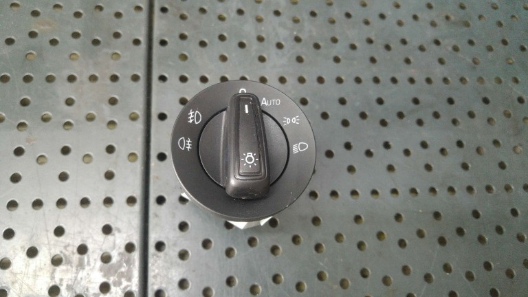Bloc lumini skoda octavia 3 5e3 nl3 nr3 5e0941431d 10095088