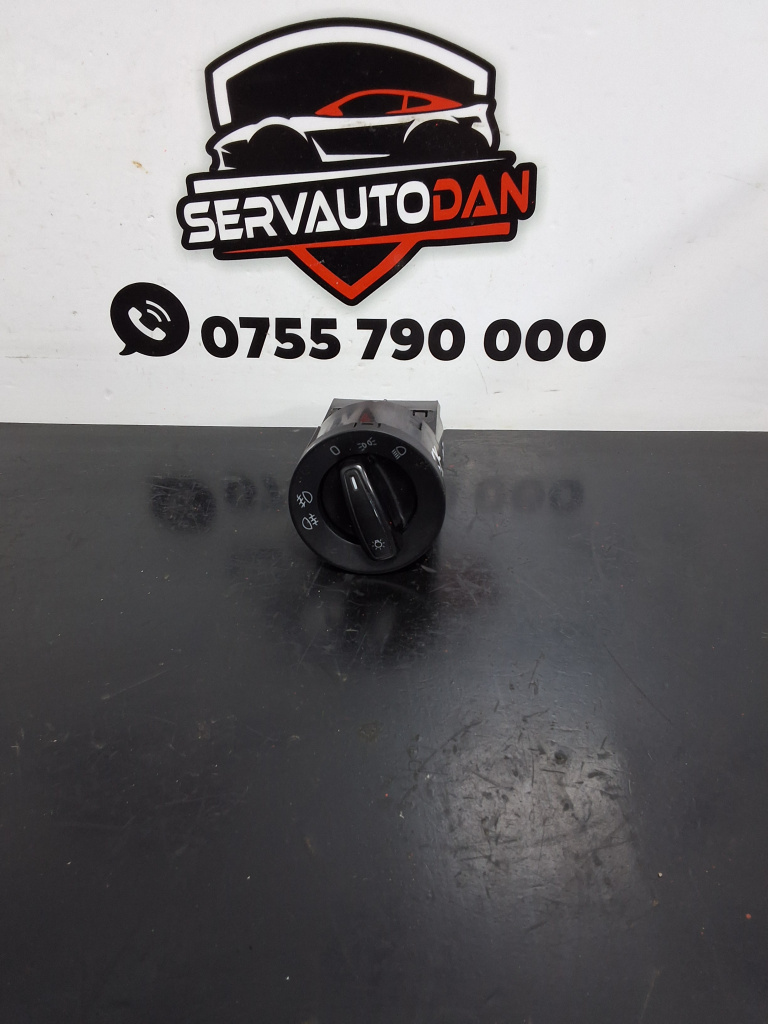 Bloc lumini Skoda Rapid (2012-2017) 1.6 Motorina 2014, 5JA941531C