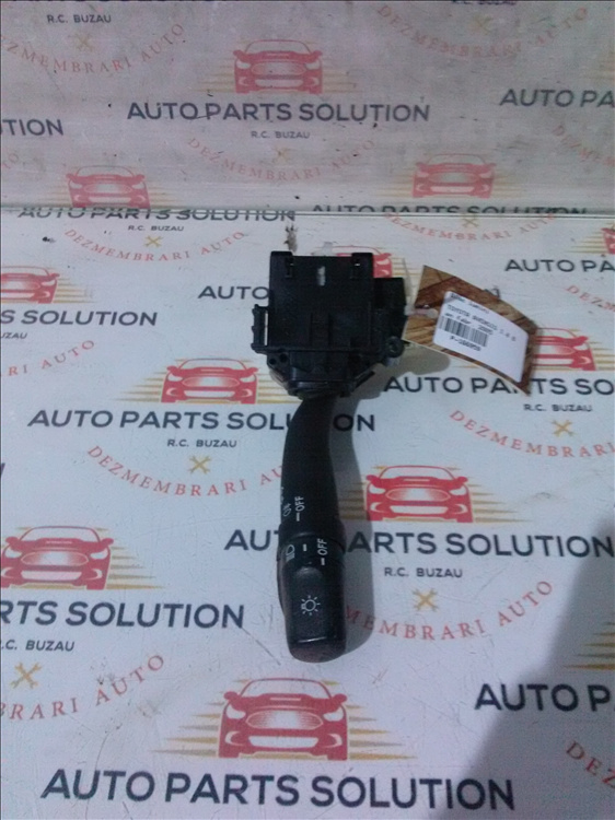 Bloc lumini TOYOTA AVENSIS 1.8 B an fabr. 2005