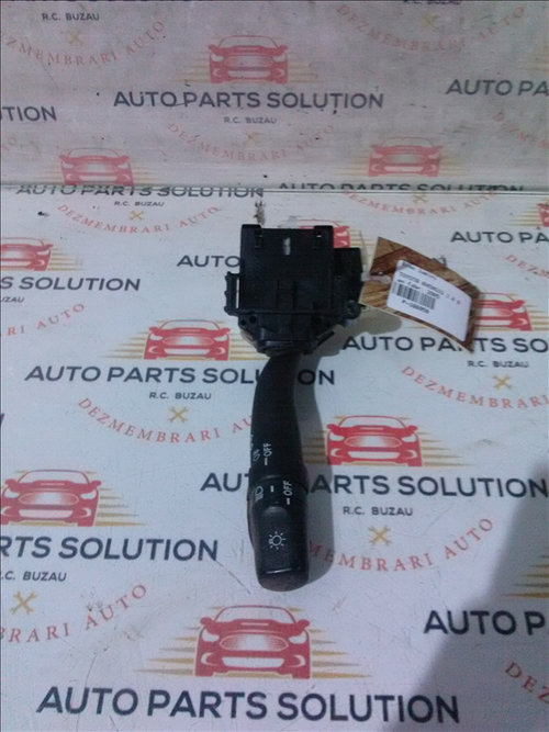 Bloc lumini TOYOTA AVENSIS 1.8 B an fabr. 2005
