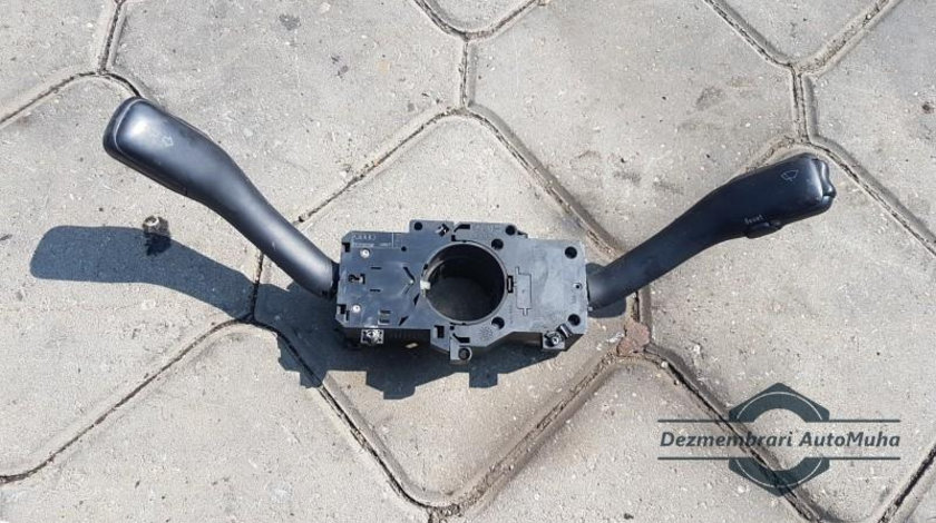 Bloc lumini Volkswagen Bora (1998-2005) 8L0953513