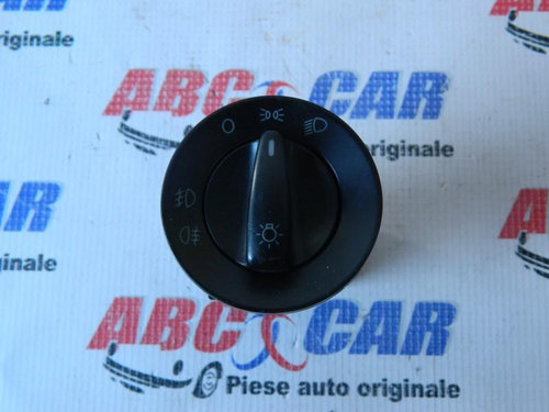 Bloc lumini Volkswagen Golf 4 1997-2005 1C0941531A