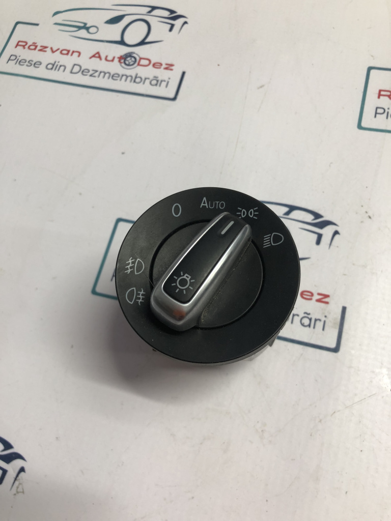 Bloc lumini Volkswagen Passat CC 2010, 3C8941431A