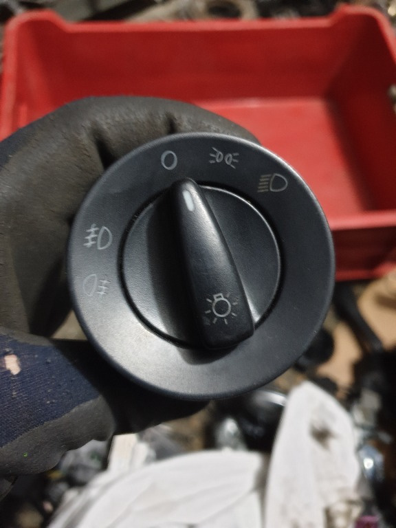 Bloc lumini VW Golf 4 model 1C0941531A