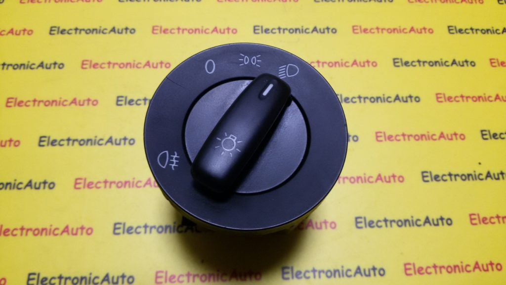 Bloc lumini VW Passat 1K0941431BB, 1K0 941 431 BB