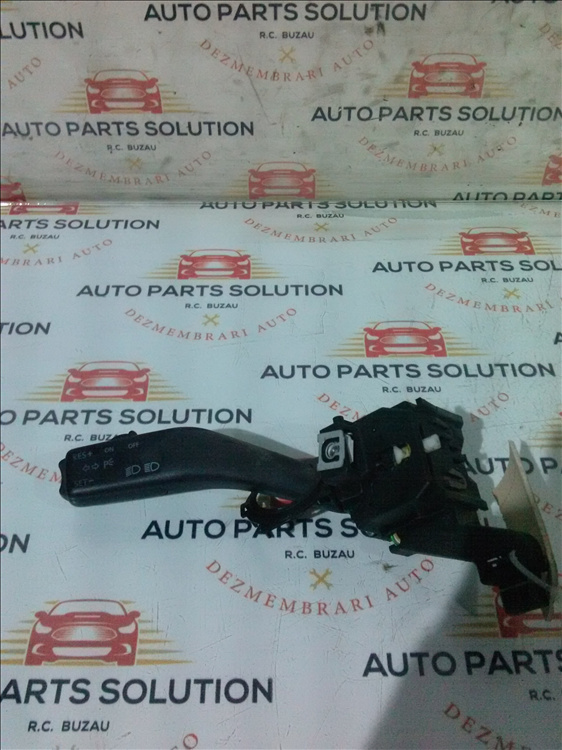 Bloc lumini VW TOURAN 2.0 TDI an fabr. 2006