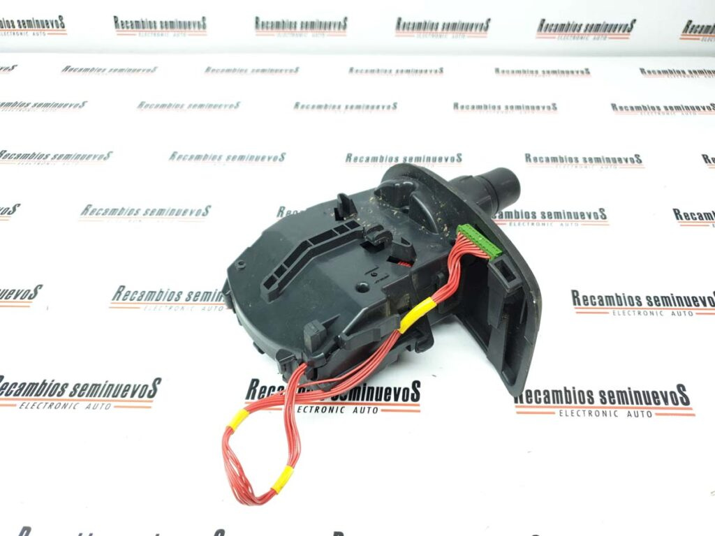 Bloc manete lumini DELPHI RENAULT CLIO 3 8810200151288102001512