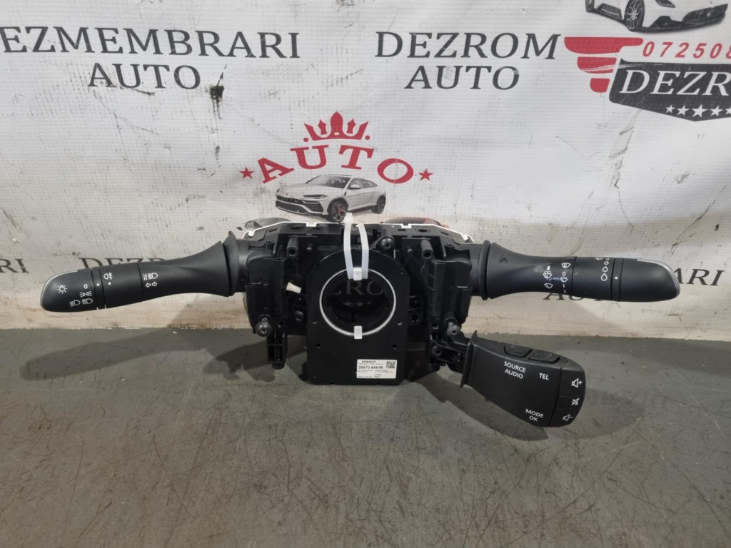 Bloc manete + senzor unghi volan 255676445R / 285T36451R Renault Megane IV Grandtour 1.0 TCe 114 cai