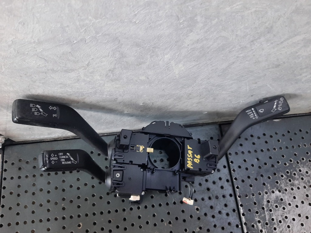 Bloc manete stergator lumini vw passat b6 3c 3c9953513r 3c9953507ar