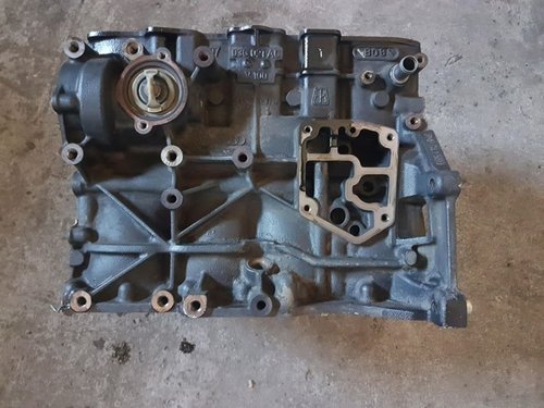 Bloc motor 03g021ac dezechipat audi a3 8p 2.0 tdi bmm 140 cai