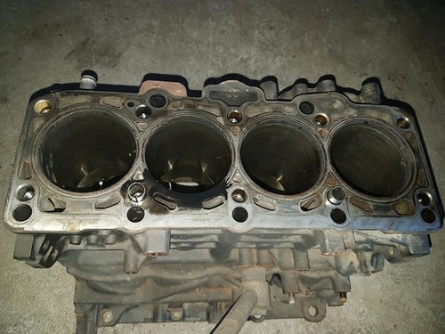 Bloc motor 03g021ac dezechipat seat toledo III 2.0 tdi bmm 140 cai