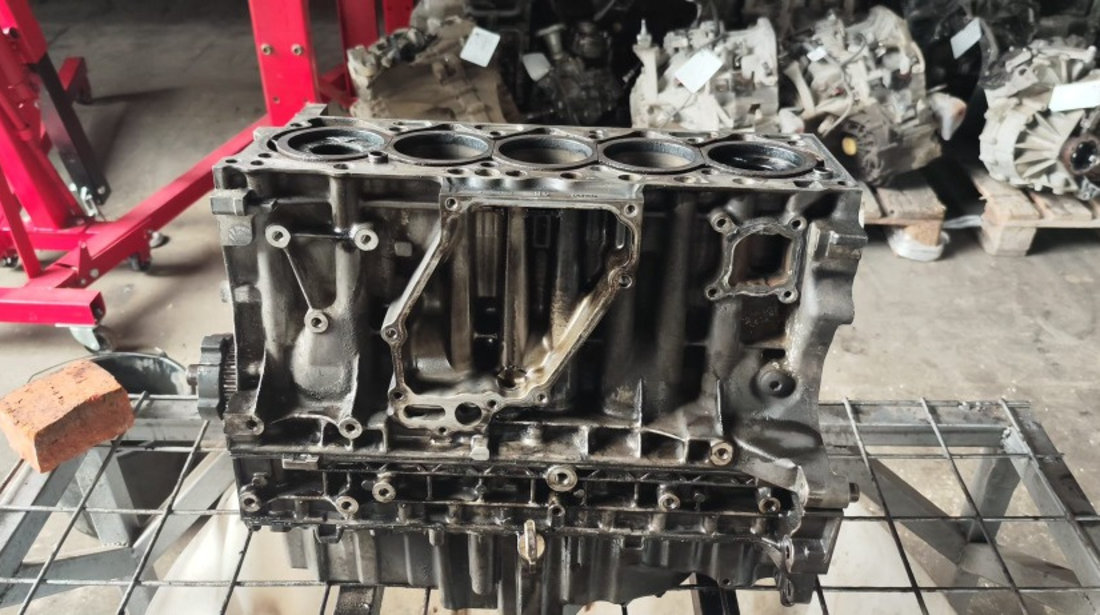 Bloc motor ambielat Volvo V60 , S60 D5204T3 D5204T2 D5204T4 2.0 D an 2010 2011 2012 2013 2014 2015