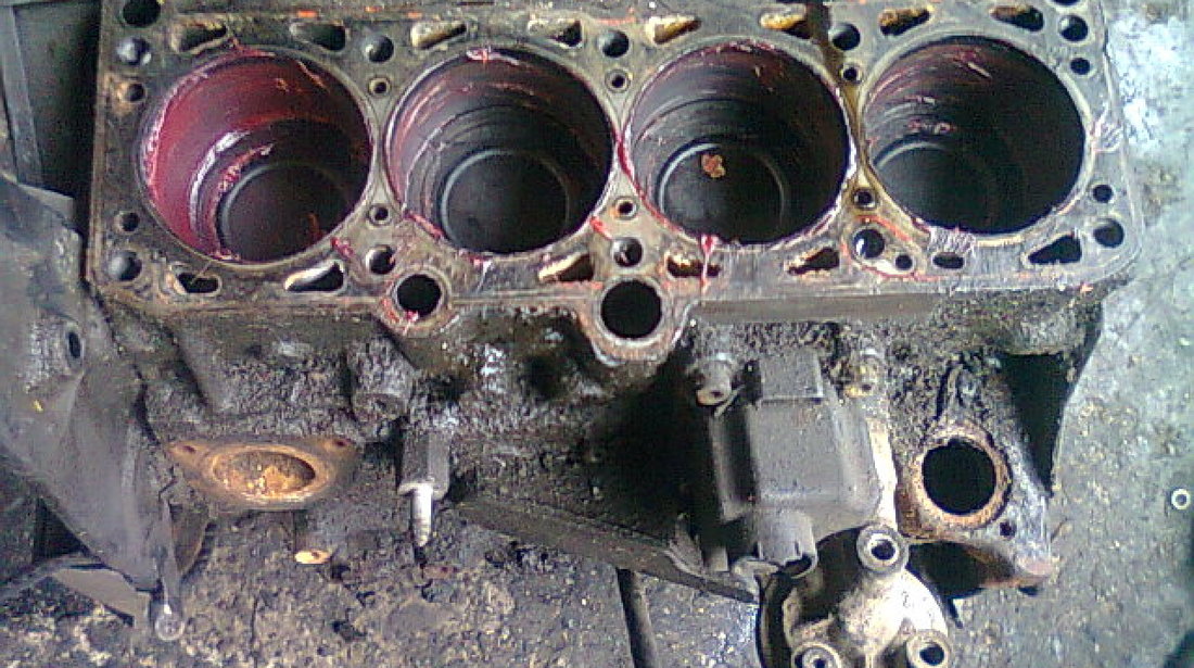 Bloc motor ambielat VW Passat B3 1.8i; ABS 573886