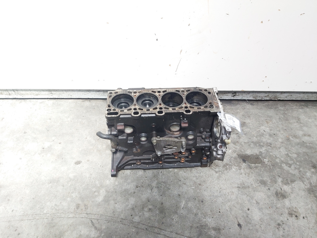 Bloc motor cu pistoane si biele, cod R2AA, Mazda 6 Hatchback (GG) 2.2 MZR-CD (id:693660)