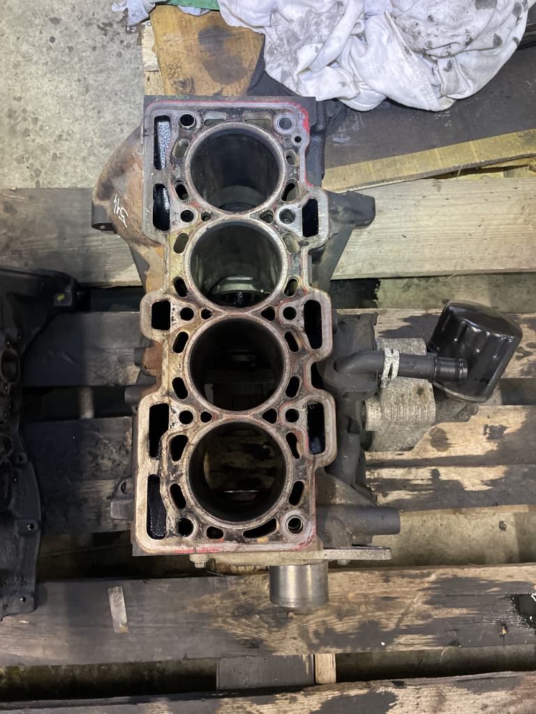 Bloc motor Renault Megane 4 1.5 Motorina 2015, K9KG657 / HALA MARE