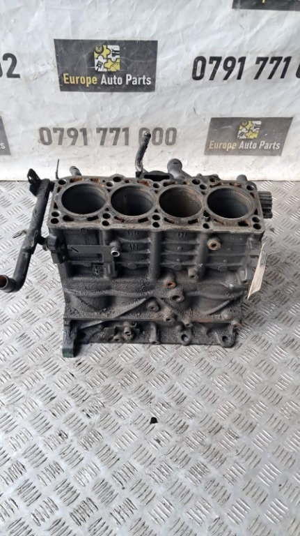Bloc motor Vw Touran 1.9 TDI 105CP cod motor BLS an 2008