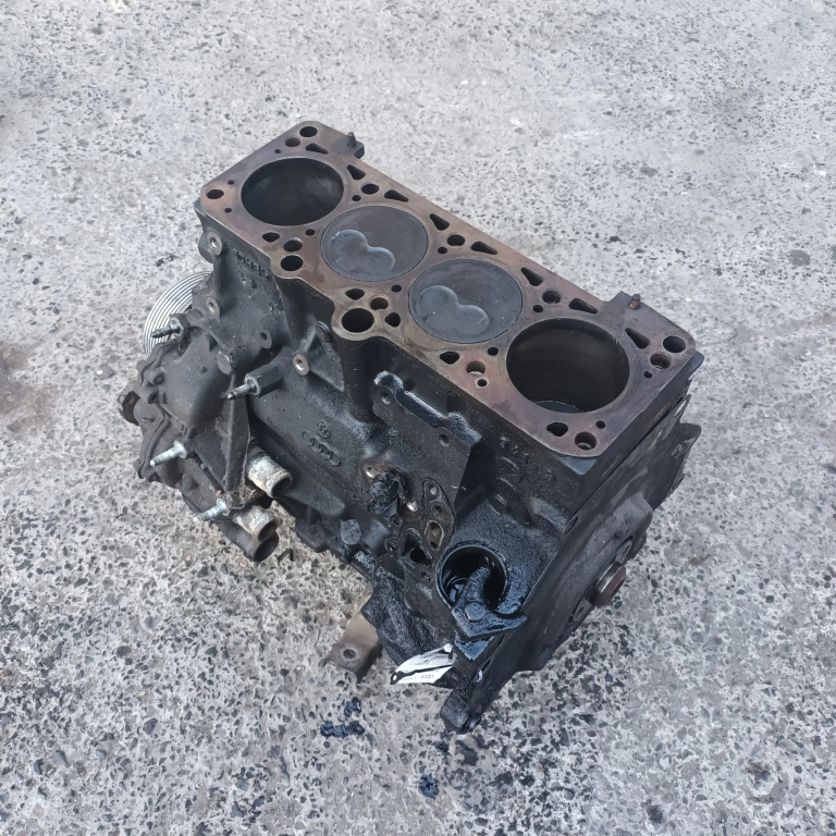 Bloc Motor Vw Transporter Mk4 / T4 1990-2003 1.9 Td Abl Motorina Ambielat