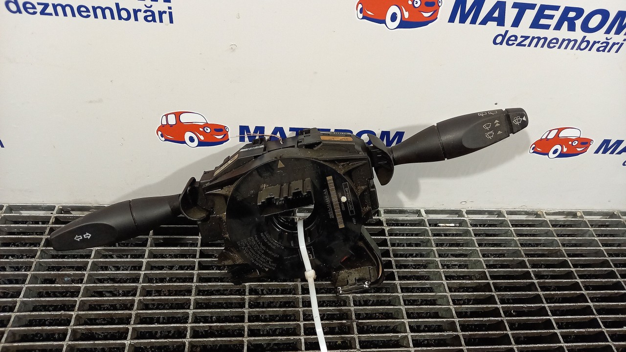 BLOC SEMNALIZARE FORD FOCUS FOCUS - - (2001 2004)