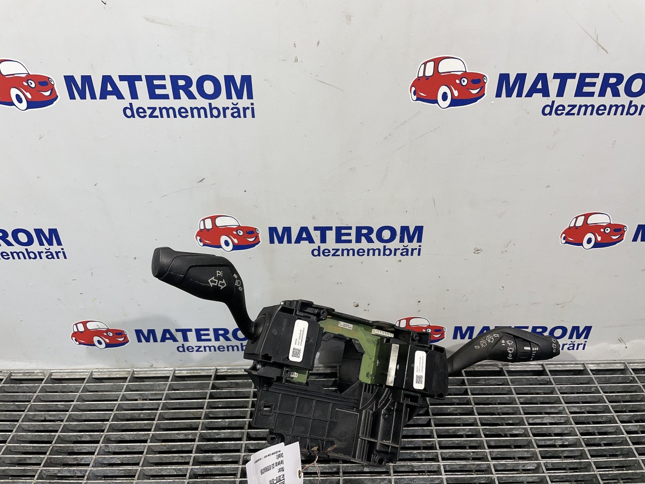 BLOC SEMNALIZARE FORD GRAND C-MAX - - (2010 2015)