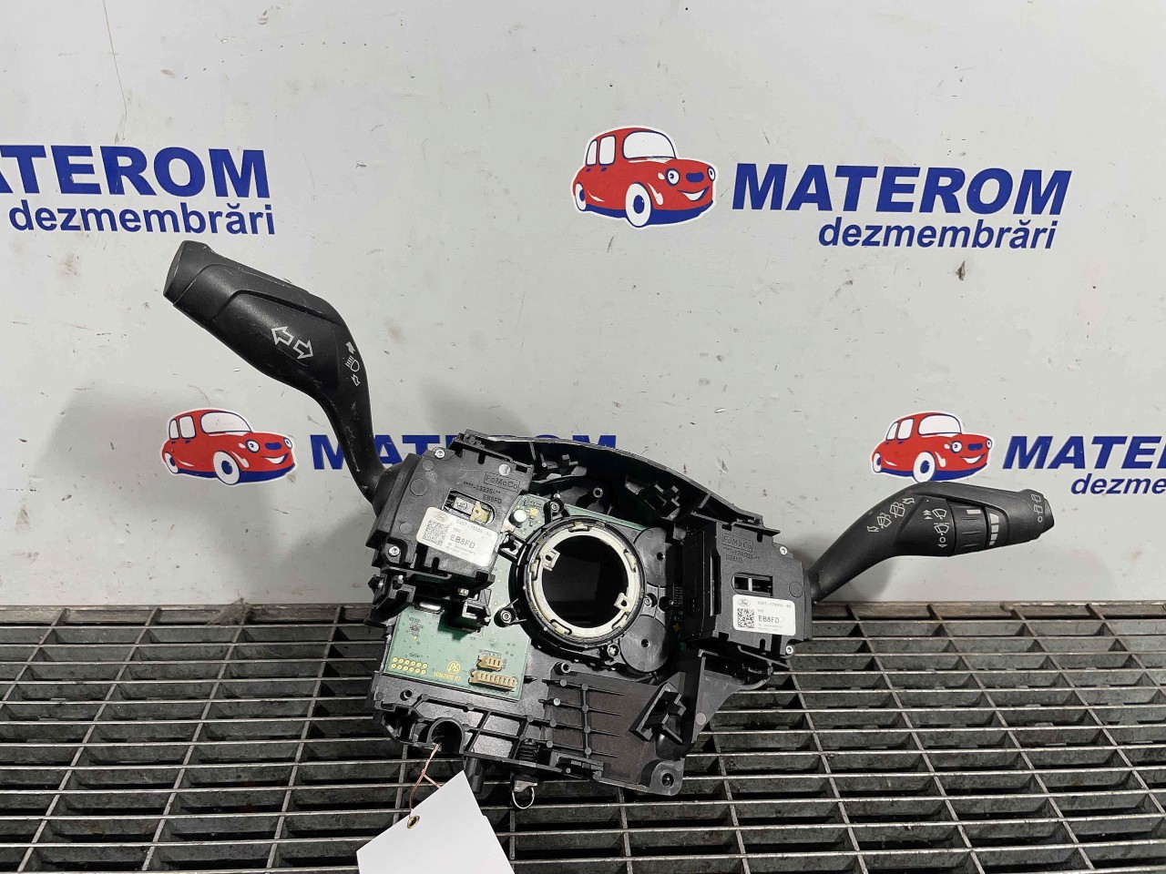 BLOC SEMNALIZARE FORD KUGA - - (2012 2019)