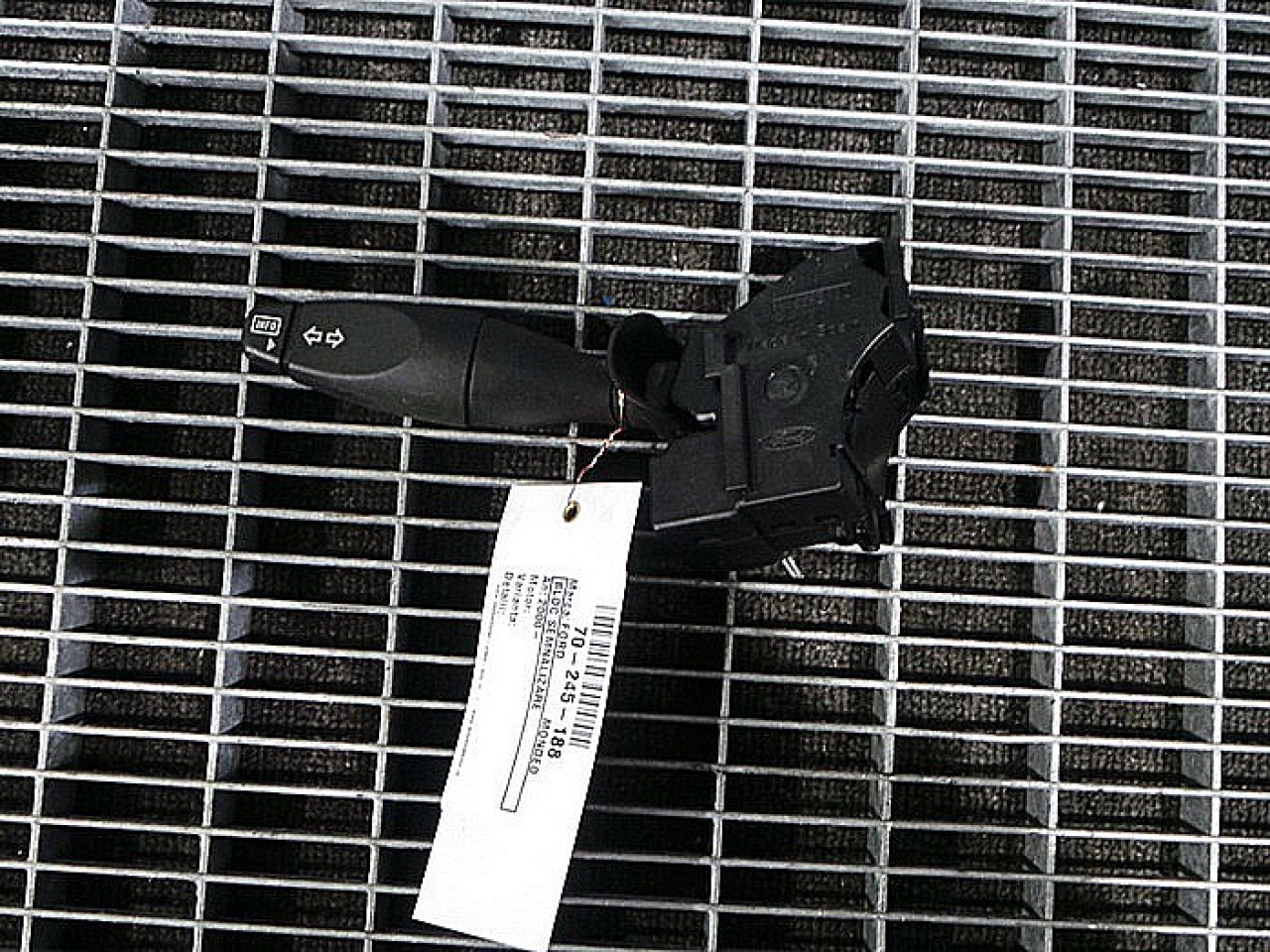 BLOC SEMNALIZARE FORD MONDEO - - (2000 2007)