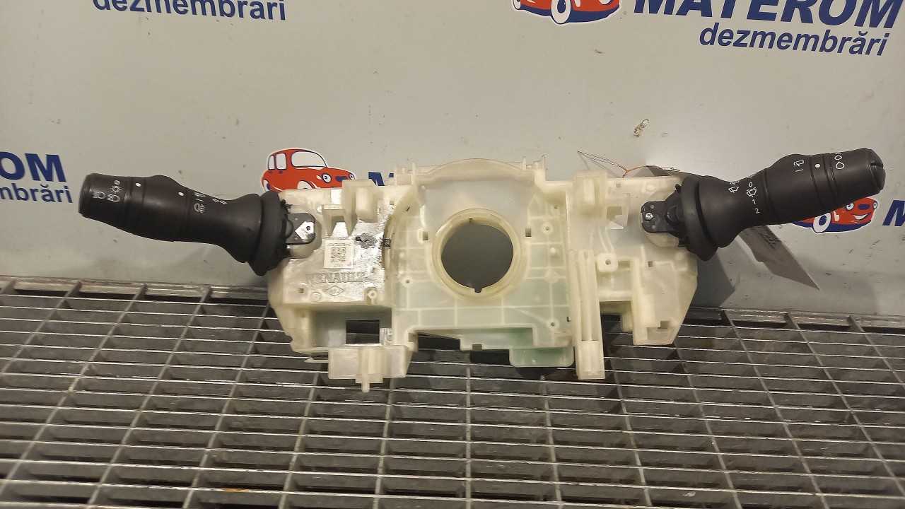 BLOC SEMNALIZARE RENAULT MEGANE MEGANE - - (2012 2016)
