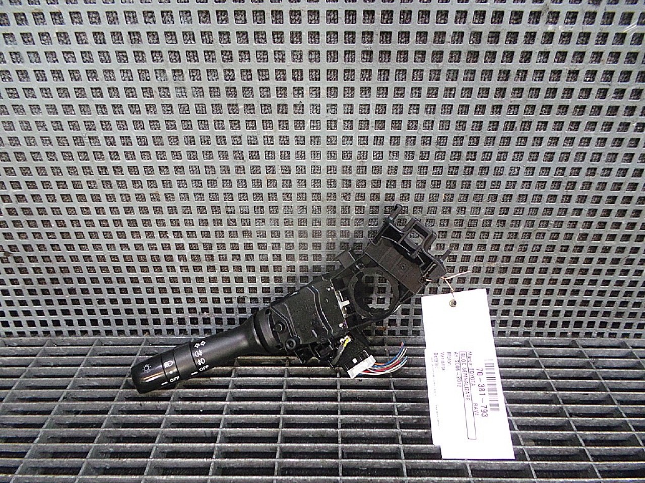 BLOC SEMNALIZARE TOYOTA RAV4 - - (2006 2012)
