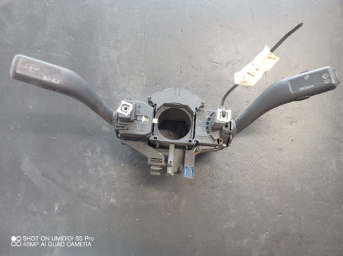Bloc semnalizare VW Golf V 2004–2008 - COD 1K0953503F