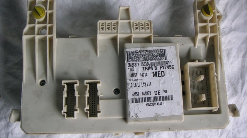 Bloc sigurante relee Ford Focus 2 cod 4M5T14014