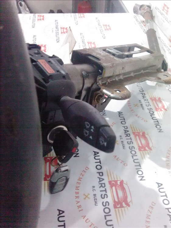 Bloc stergator FORD FIESTA 1.3 B an fabr. 2004