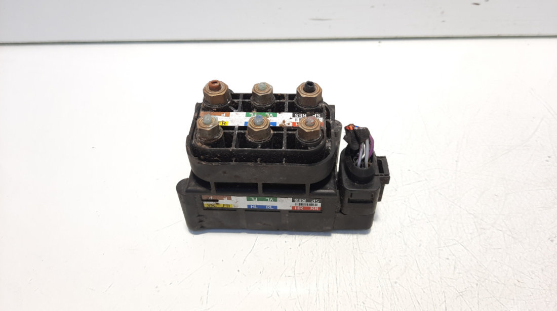 Bloc valve suspensie pneumatica, cod A0993200258, Mercedes Clasa E (W213) (id:569002)