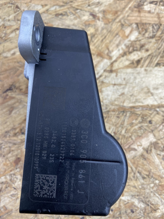 Blocator ax volan VW Passat B7 4Motion combi 2013 (3C0905861J)