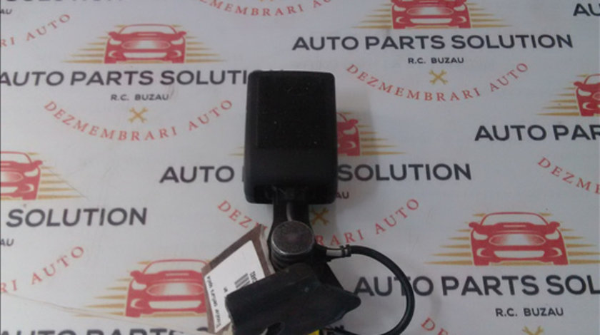 Blocator centura spate MERCEDES BENZ B CLASS W246 2013