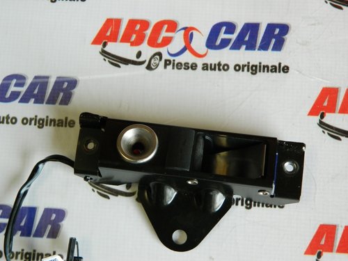 Blocator pe partea stanga la sistemul de decapotare Audi A3 8P Cabrio cod: 8P7871443F model 2013