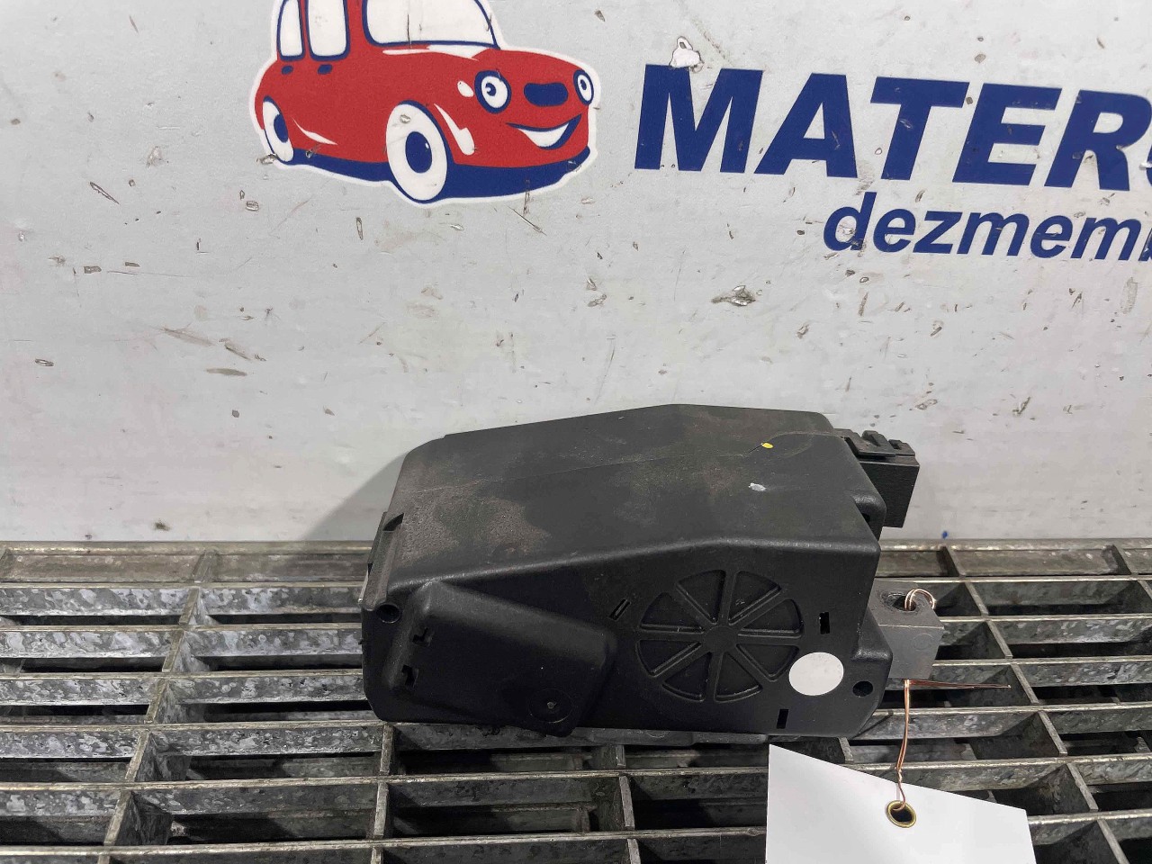 BLOCATOR VOLAN AUDI A4 - - (2007 2011)