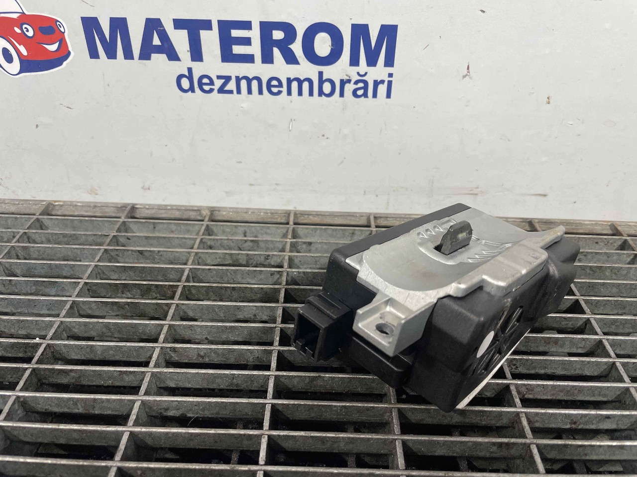BLOCATOR VOLAN AUDI A5 - - (2007 2011)