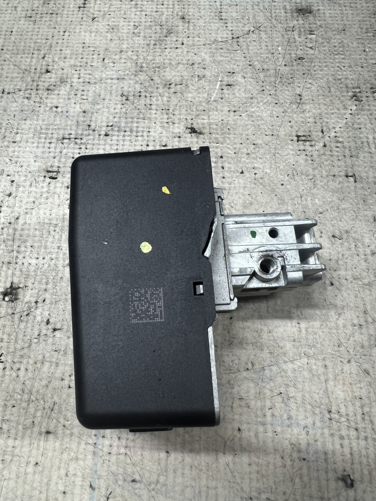 Blocator volan Dacia Duster 1.6 Benzina 2019, 487005RB9A 38681401