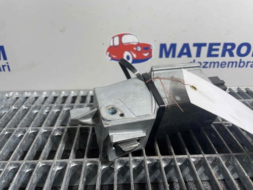 BLOCATOR VOLAN FORD FOCUS - - (2011 2014)