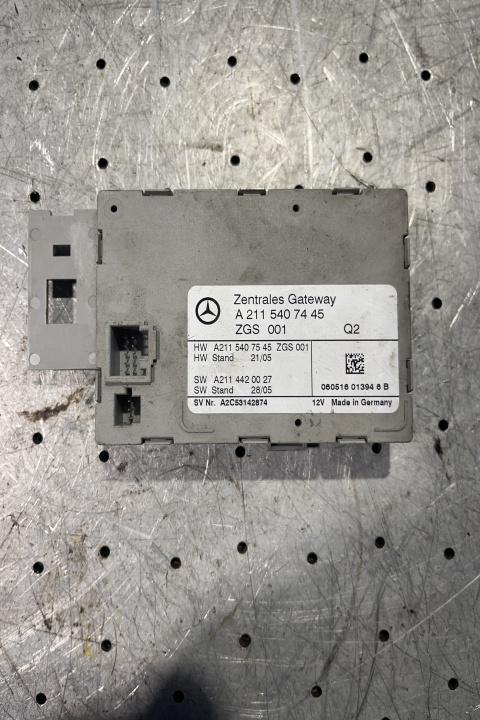 Blocul Gateway A 211 540 74 45 A 211 540 74 45 A 211 540 74 45 Mercedes-Benz E-Class W211/S211 [2002 - 2006] wagon 5-usi