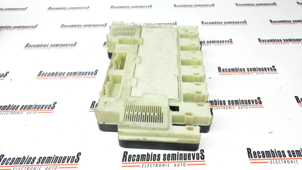 BMT Panou sigurante RENAULT CLIO P7700411319C / 21624654-2 D / 21624654 2 D / 216246542D / BMT N2 / BMTN2P7700411319C / 21624654-2 D / 21624654 2 D / 216246542D / BMT N2 / BMTN2