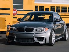 BMW 135i cu motor V8