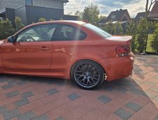 BMW 1M Coupe cu motor de M3 Coupe