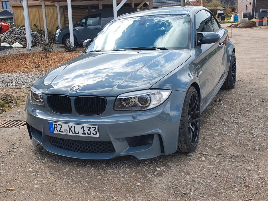 BMW 1M Coupe cu motor de M3 Coupe