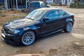 BMW 1M cu motor V8