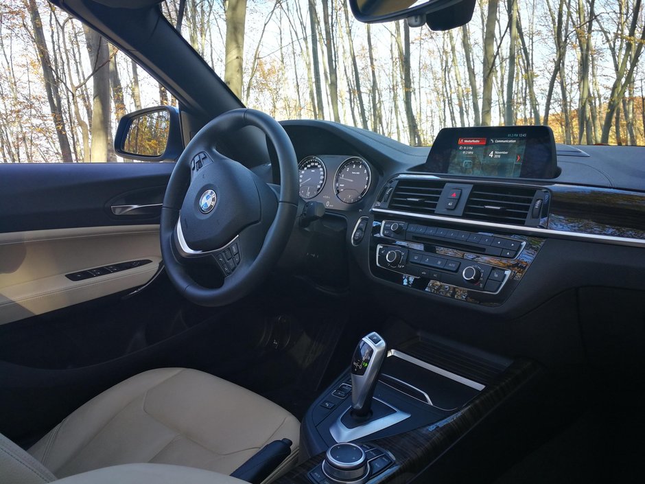 BMW 220i Cabrio