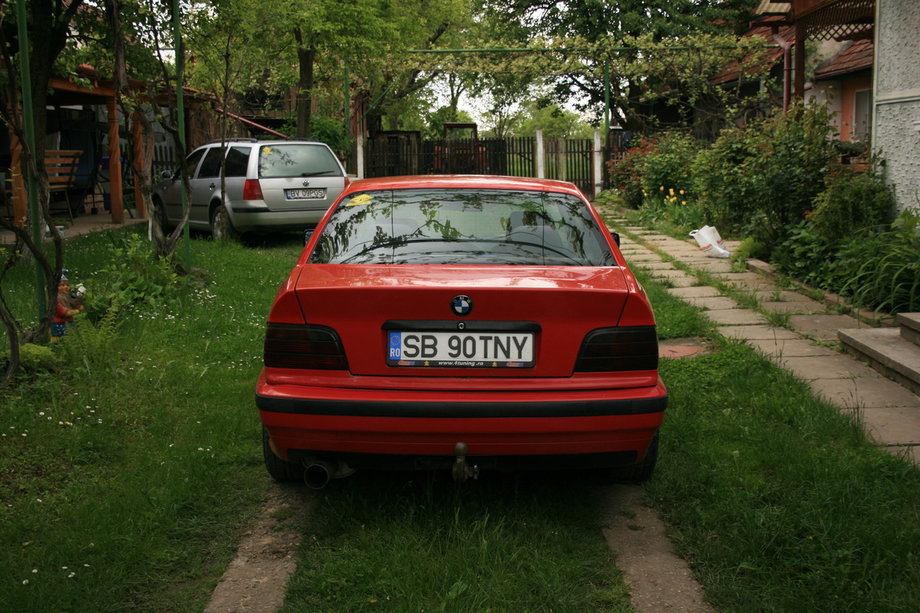 BMW 316 e36/1.6/pisicuta