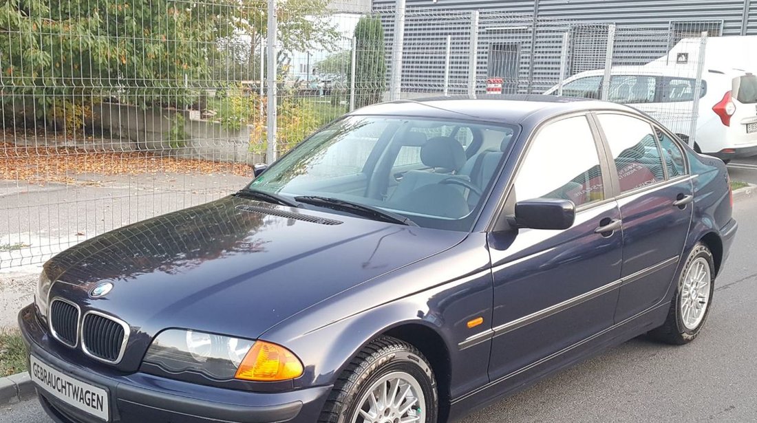 BMW 318 1.6 benzina 2000