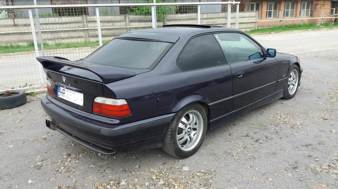BMW 318 1.8 IS 1993