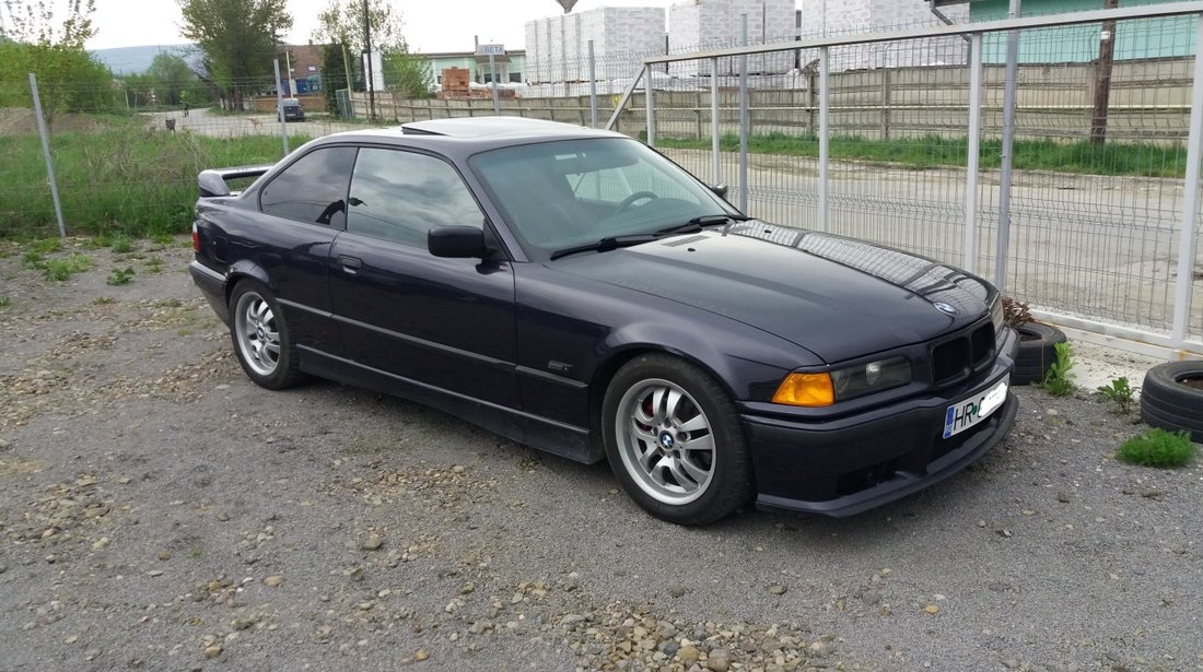 BMW 318 1.8 IS 1993